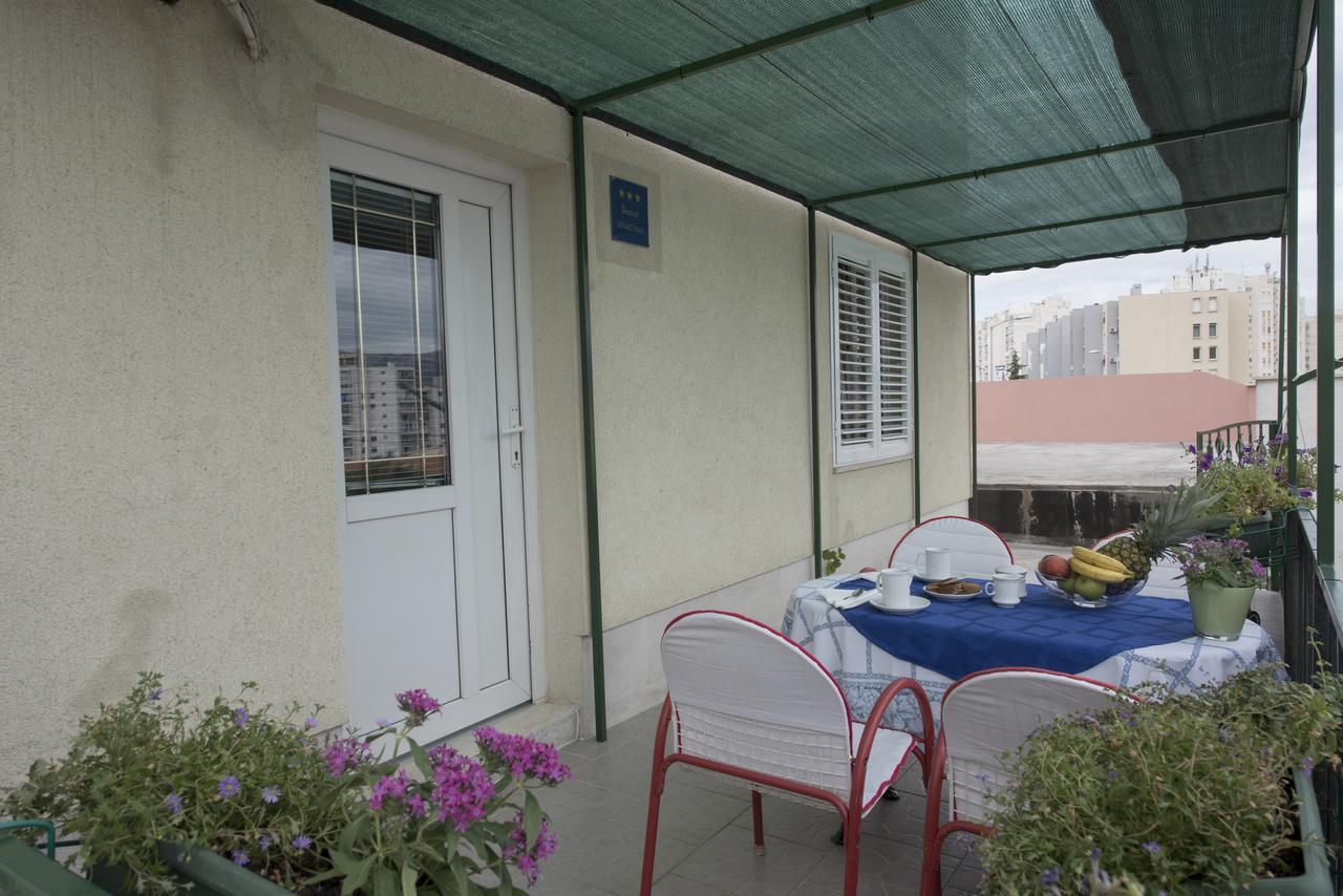 Apartment D&A Split Exterior photo