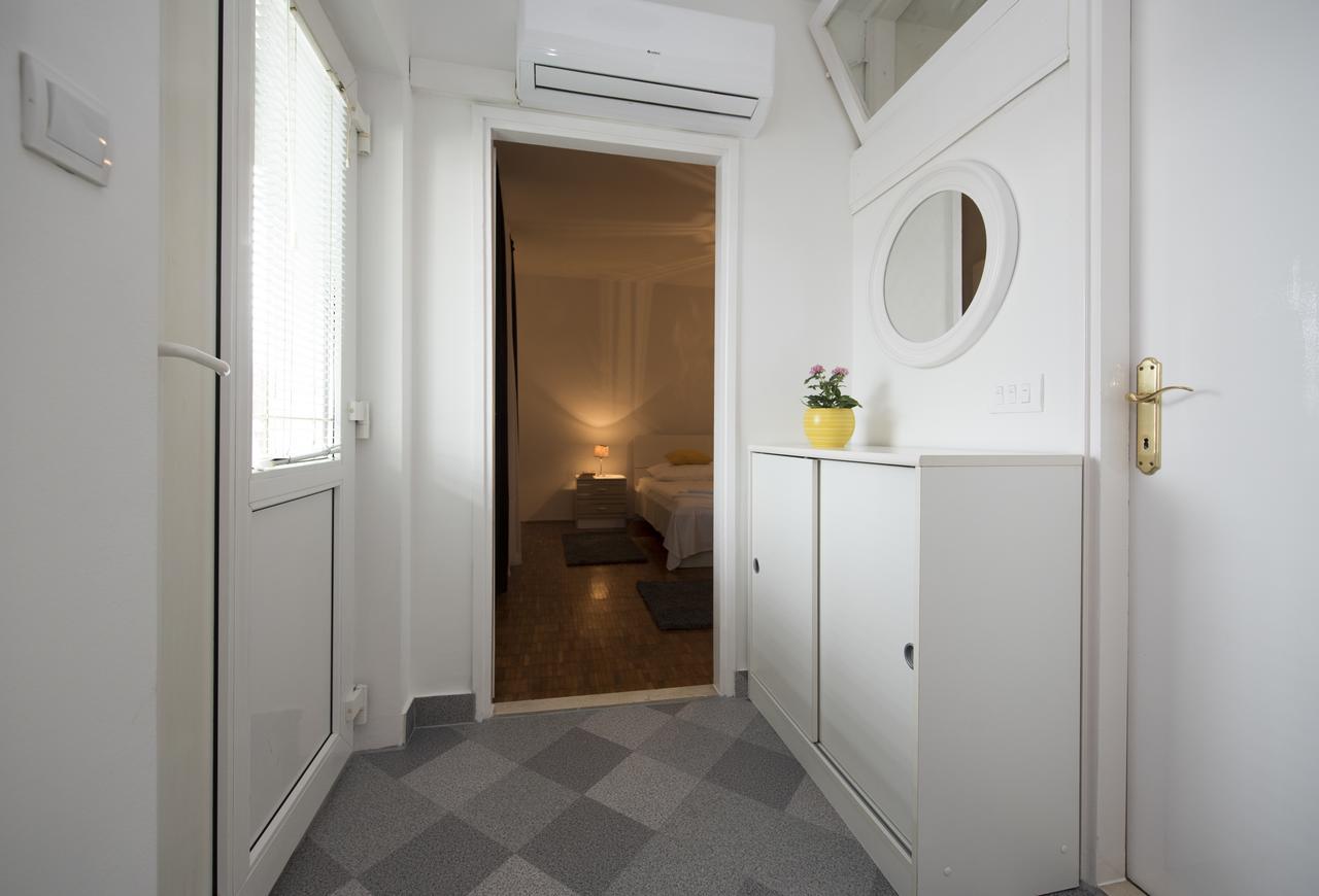 Apartment D&A Split Exterior photo