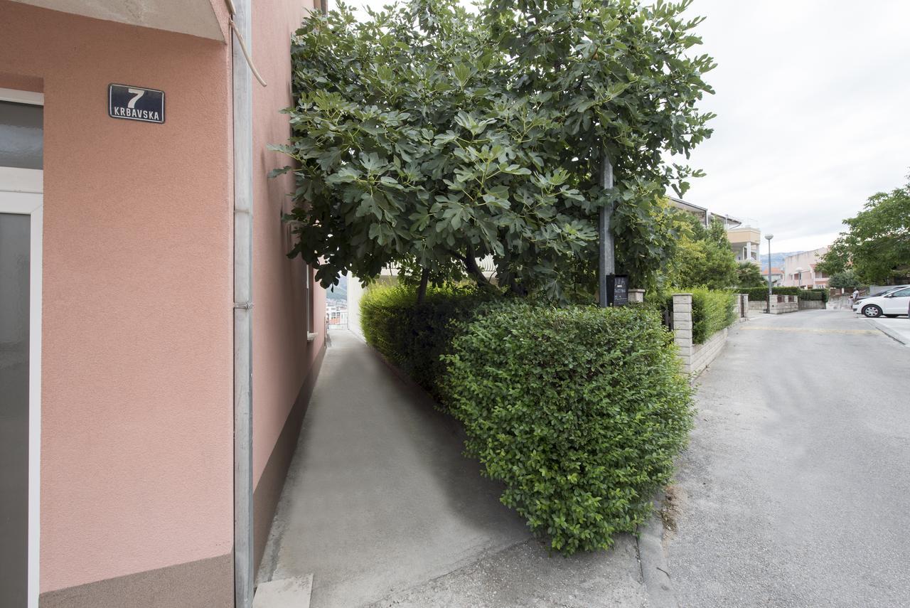 Apartment D&A Split Exterior photo
